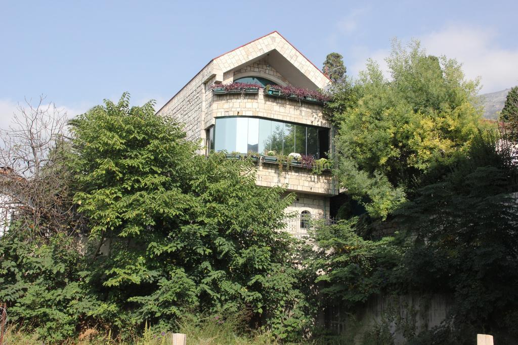 Apartments Holiday Lux Sutomore Habitación foto
