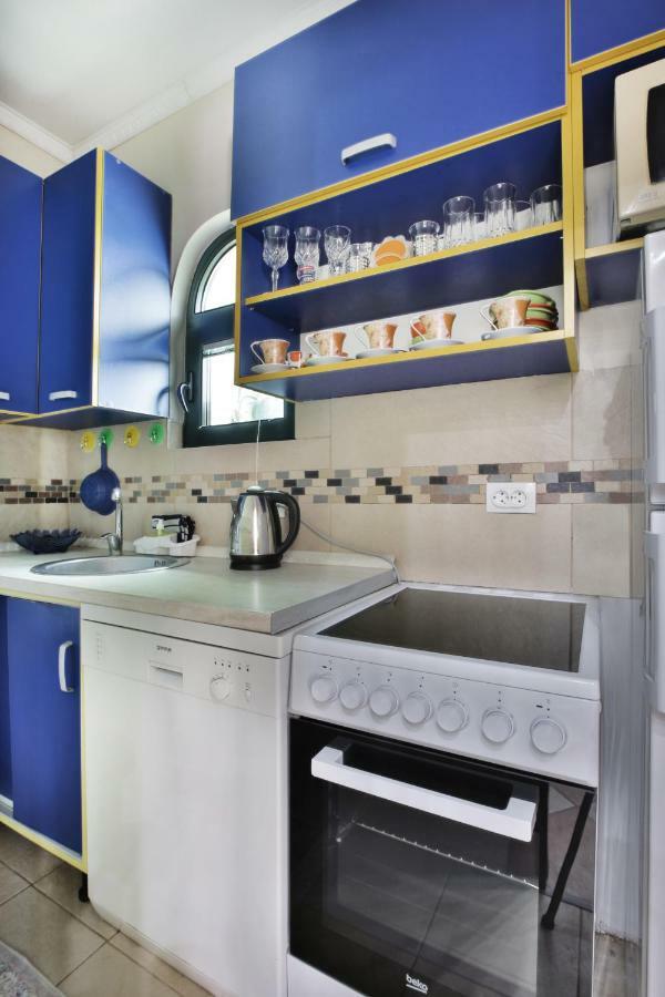 Apartments Holiday Lux Sutomore Exterior foto